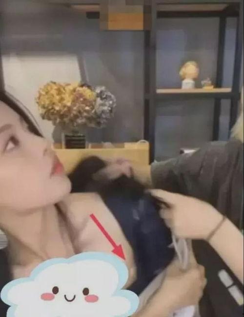 怎么穿胸罩视频,如何正确穿戴胸罩，塑造完美曲线